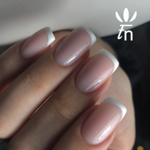 Manicure Rusa